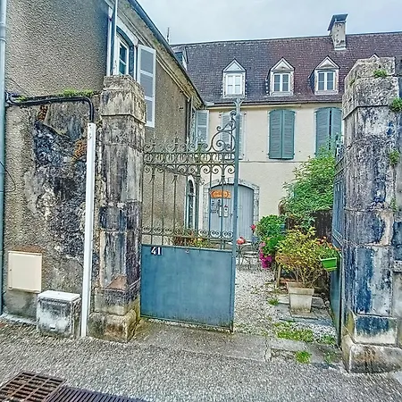 Les Glycines * Oloron-Sainte-Marie