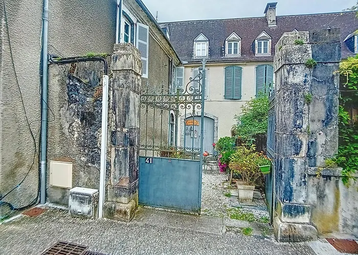 Les Glycines 3* Oloron-Sainte-Marie