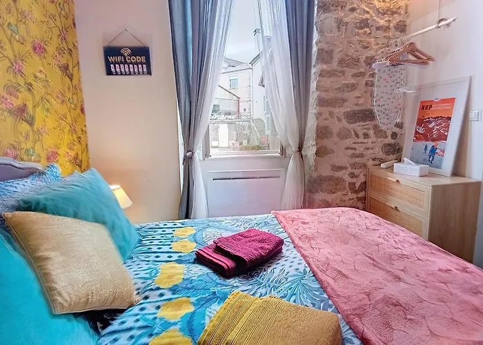 Les Glycines Oloron-Sainte-Marie